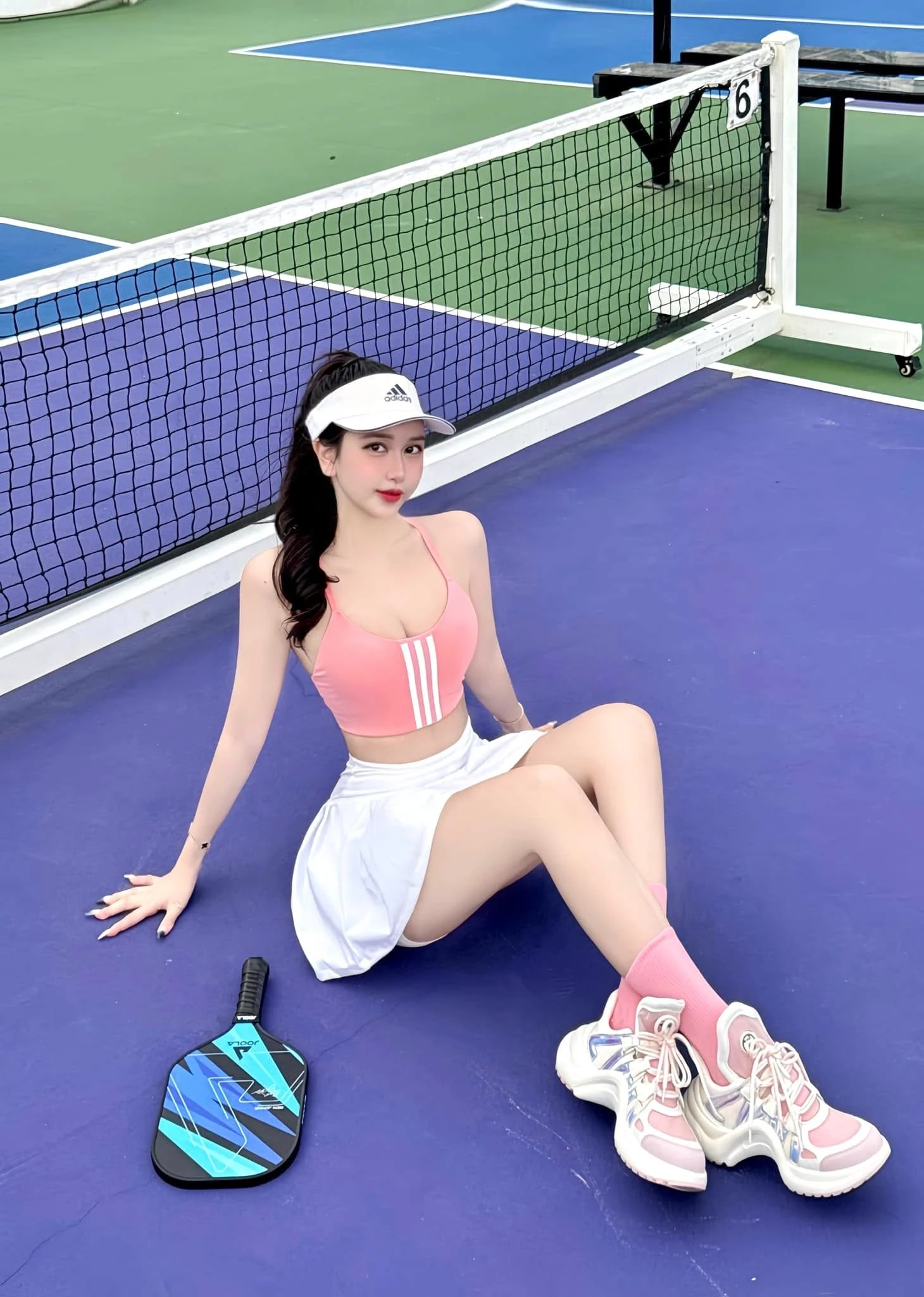 Fan Hâm Mộ Ngỡ Ngàng Trước Vóc Dáng Xinh Đẹp Của Hồ Ngọc Ý Nhi 7