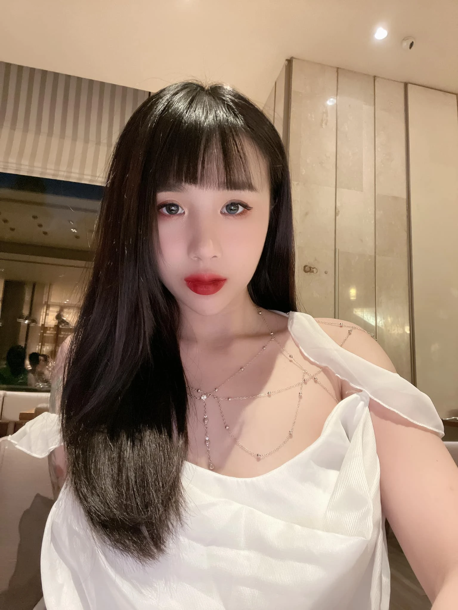 e-kim-linh- 2