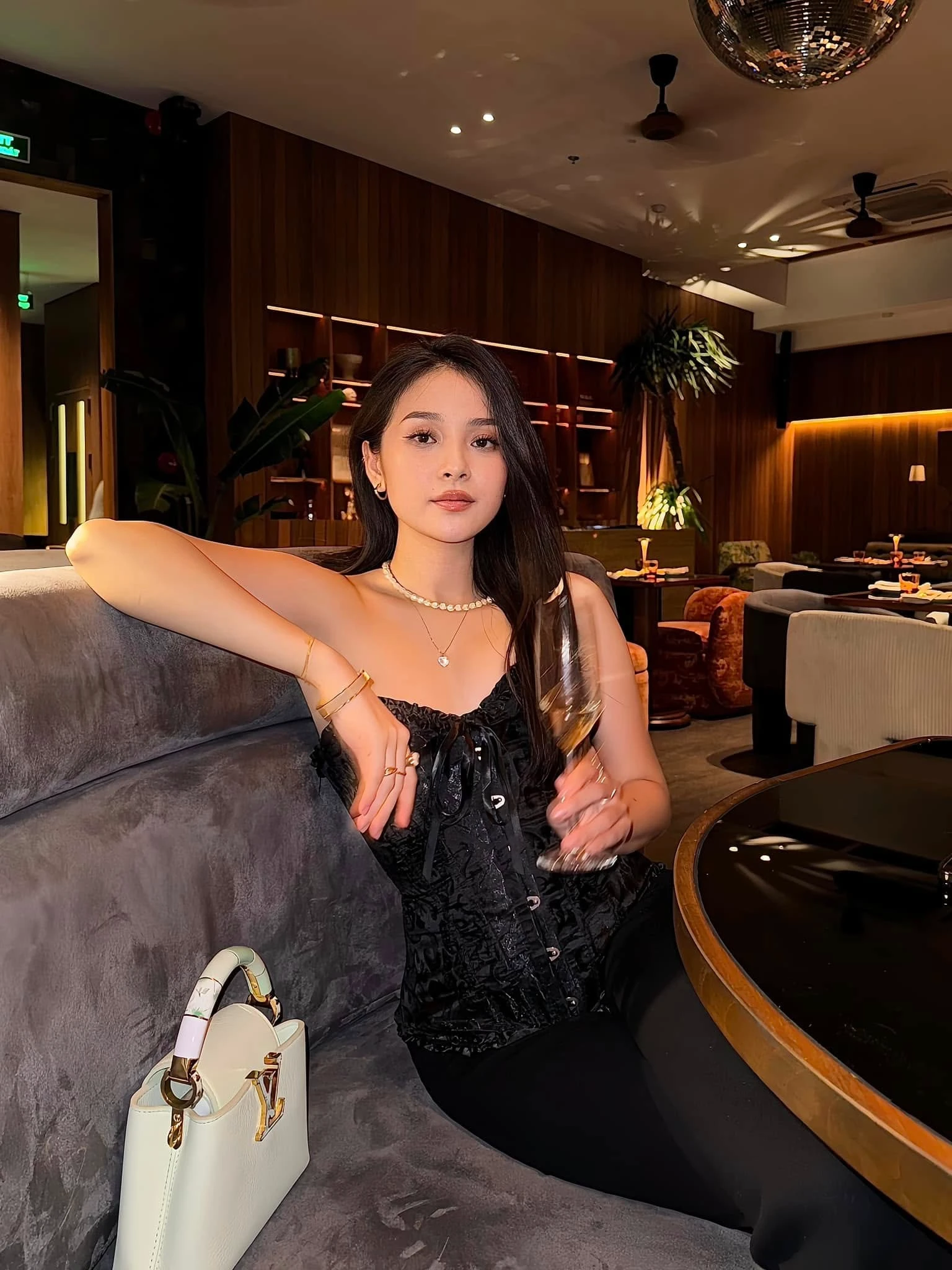 Lê tam triều dâng 5